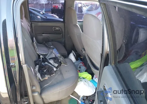 2005 Chevrolet Colorado Ls z USA, uszkodzony, nr VIN 1GCDS136858105329